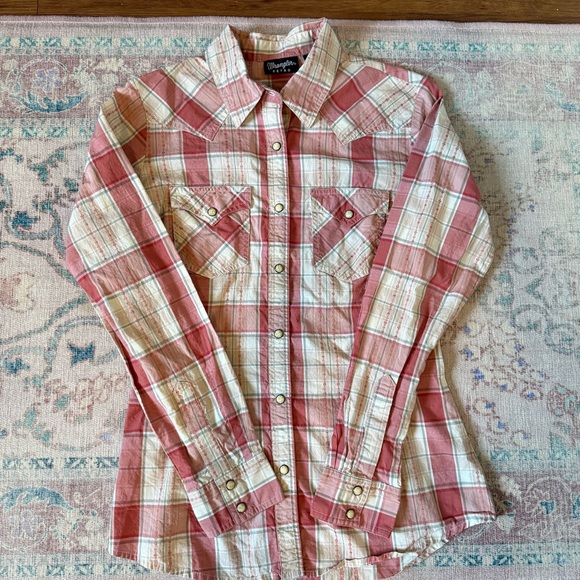 3 Wrangler buttondown shirt bundle- rodeo farm girl western country, cabin core - Picture 7 of 15